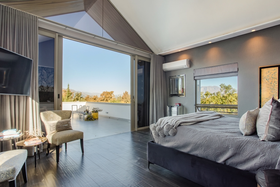 4 Bedroom Property for Sale in Winelands Western Cape
